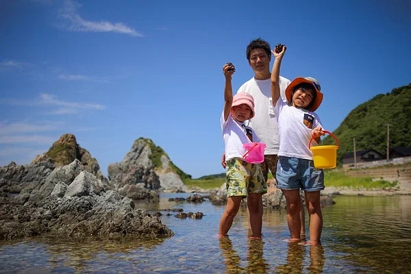 【佐渡の磯遊び体験】磯で遊ぼう「めおと岩」～磯ごっこ～