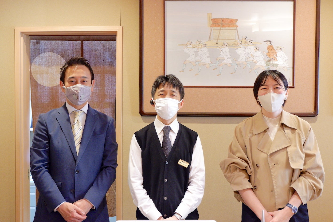 古屋旅館の内田宗一郎（左）、ナレッジ・ストックの渡辺早紀氏（右）