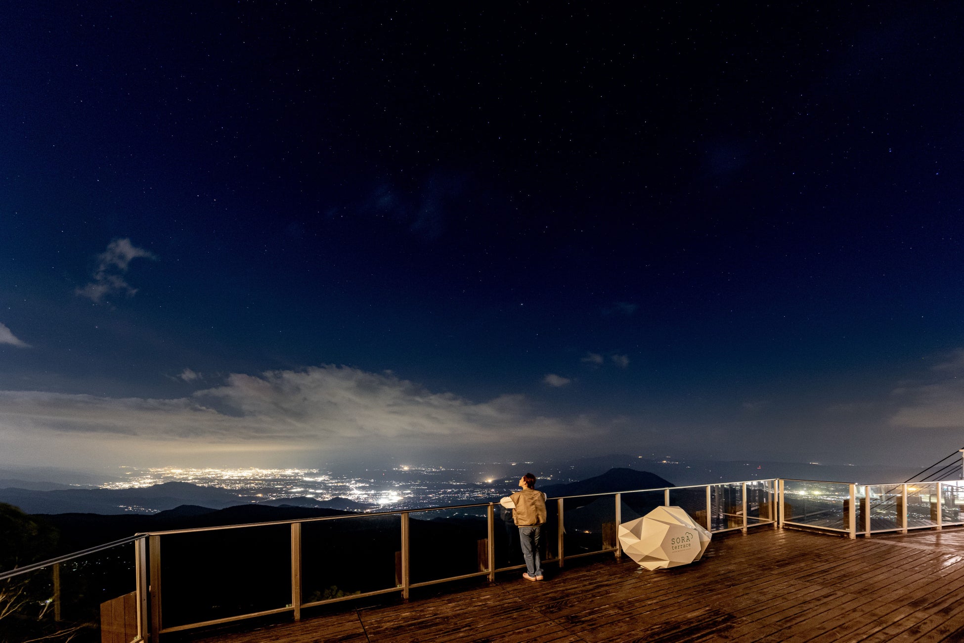 長野市や小布施などの善光寺平の夜景