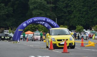 JAFオートテスト in ろまんちっく村 2022の様子