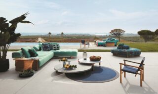 Cassinaのアウトドアコレクションでリゾート気分を満喫できるビアガーデン Sail out sofa by Rodolfo Dordoni - Cassina outdoor collection, Ph.©DePasquale Maffini