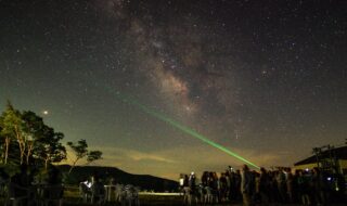 真夏の夜の星空観賞会（イメージ）