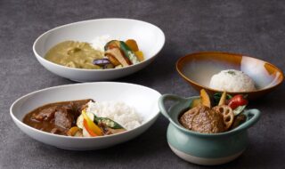 厳選した旬の食材をふんだんに使ったホテルシェフ特製本格カレー3種を用意