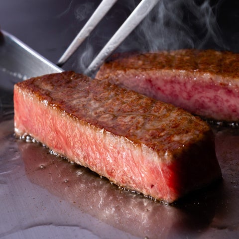 神戸牛ステーキ（鉄板焼「季流」）