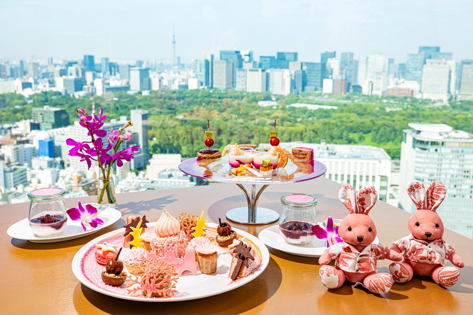 Sunset Pink Palace Afternoon Tea～with Pink Bunny～ イメージ（ザ・プリンスギャラリー 東京紀尾井町）