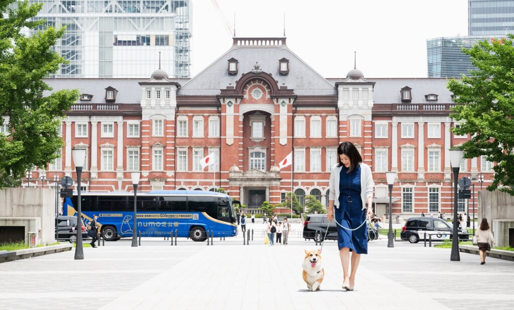 ついに運行開始！TOKYOを愛犬と旅する無料送迎バスサービス