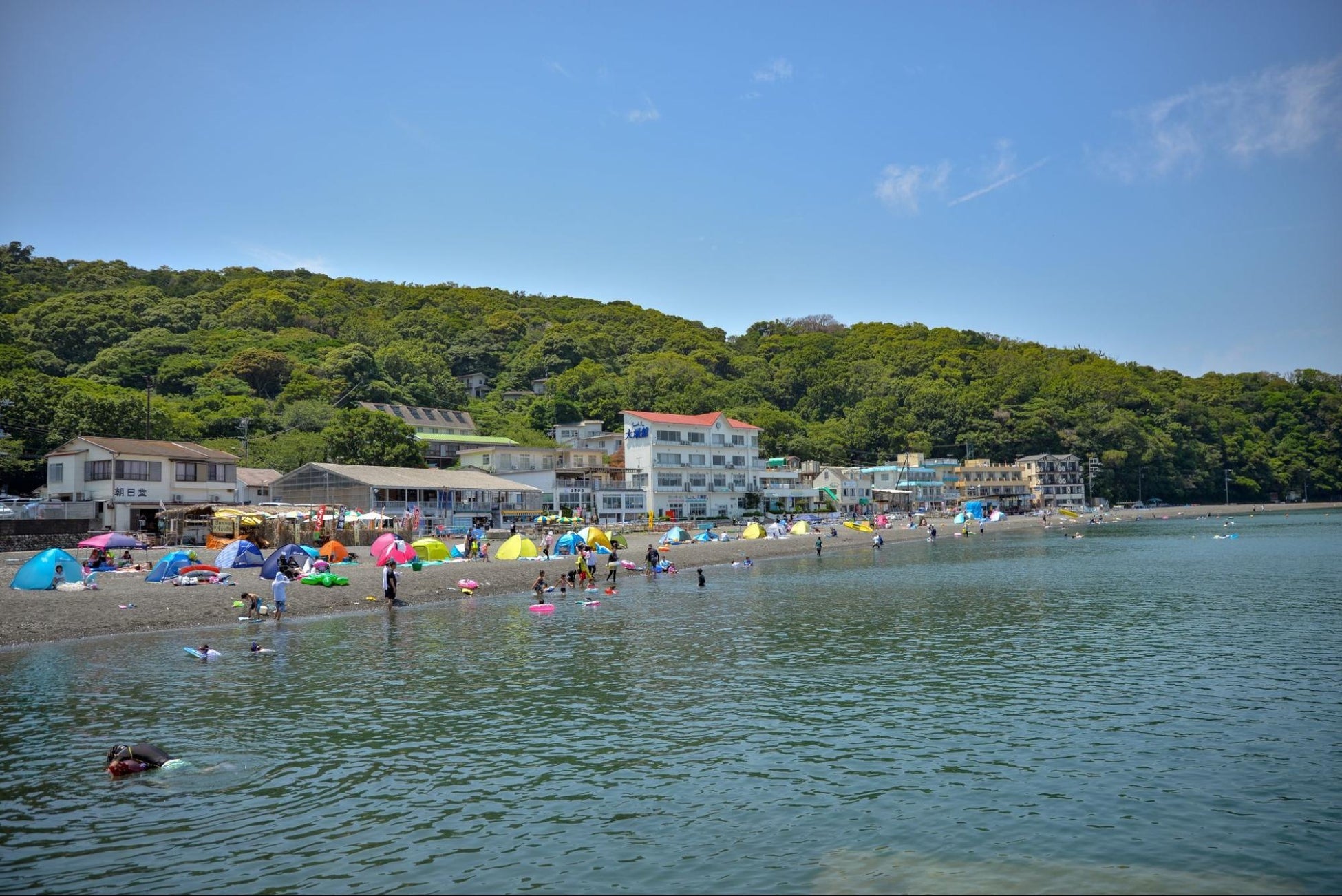 ＜日本一きれいな「大瀬海水浴場」＞