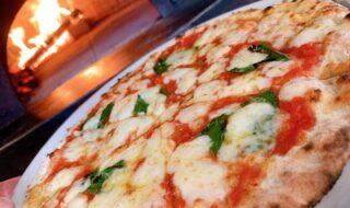 Pizza Stradaの定番「マルゲリータ」