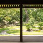 鈴木屋敷　座敷から眺める景色が心を癒します　写真提供：一般社団法人海南市観光協会