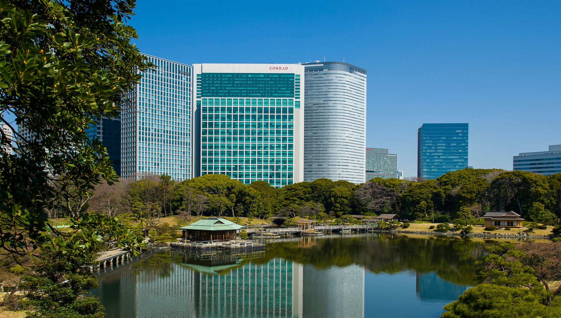 コンラッド東京　ホテル外観