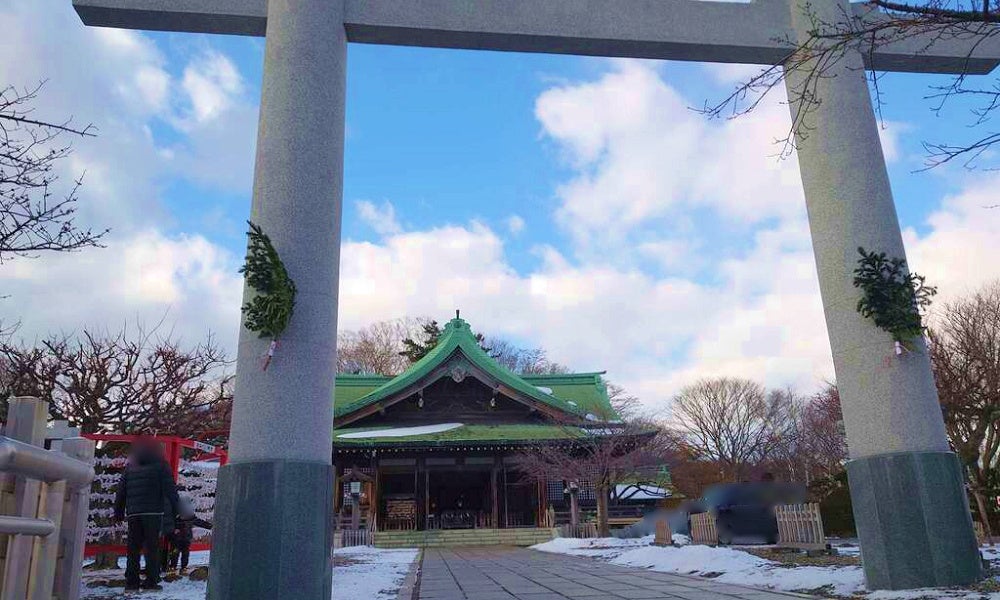 室蘭プリンス吠えるから徒歩8分。室蘭八幡宮