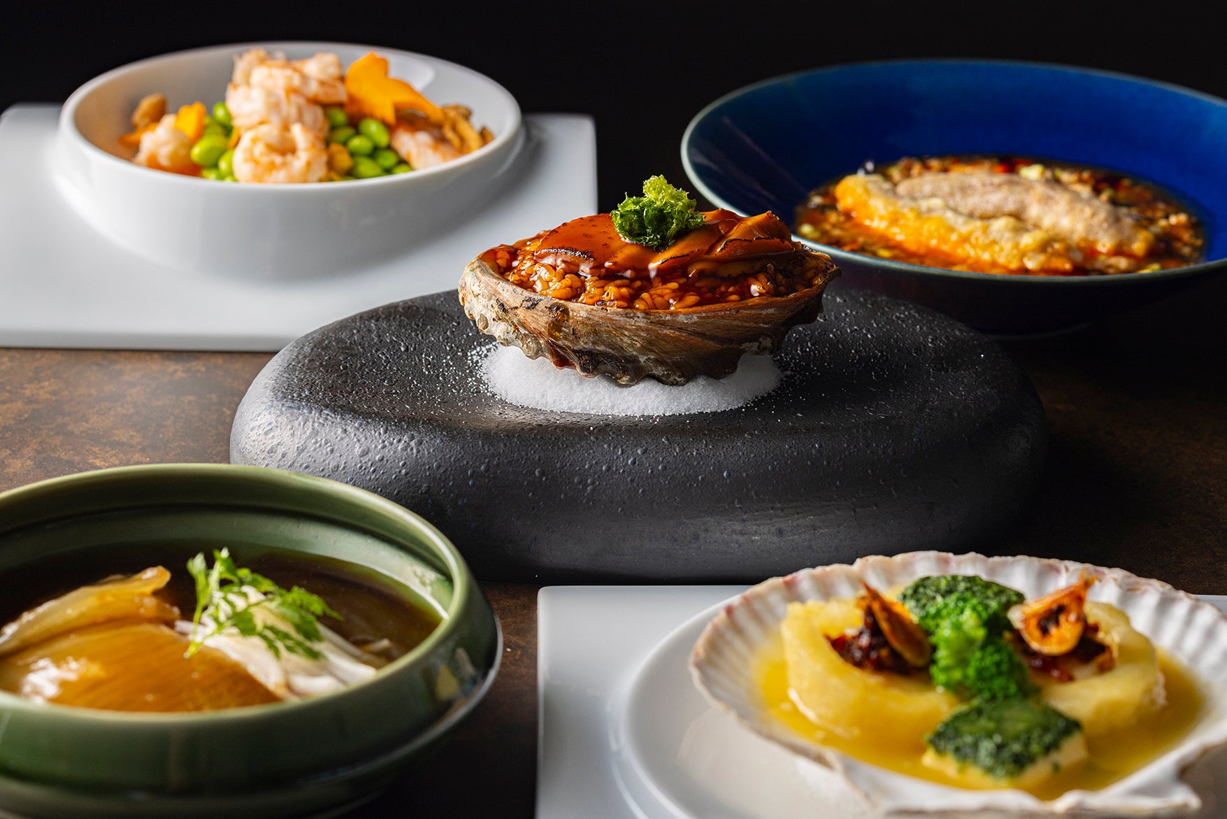 中国料理「チャイナブルー」　季節の海鮮メニュー