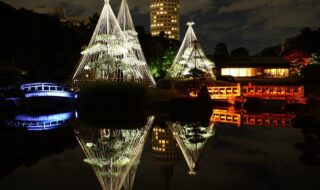 日本庭園『見浜園（みはまえん）』のライトアップイベント「灯ろうまつり」（千葉県立幕張海浜公園）
