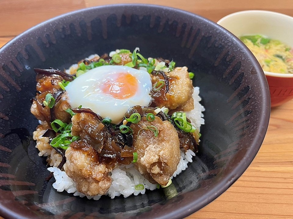 紀勢道　奥伊勢PA（上り・下り） ユーリン親子丼（大紀町産　生キクラゲ入り）　 1,000円