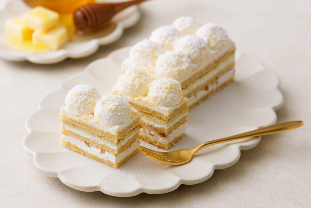 （写真）バタークリームケーキ