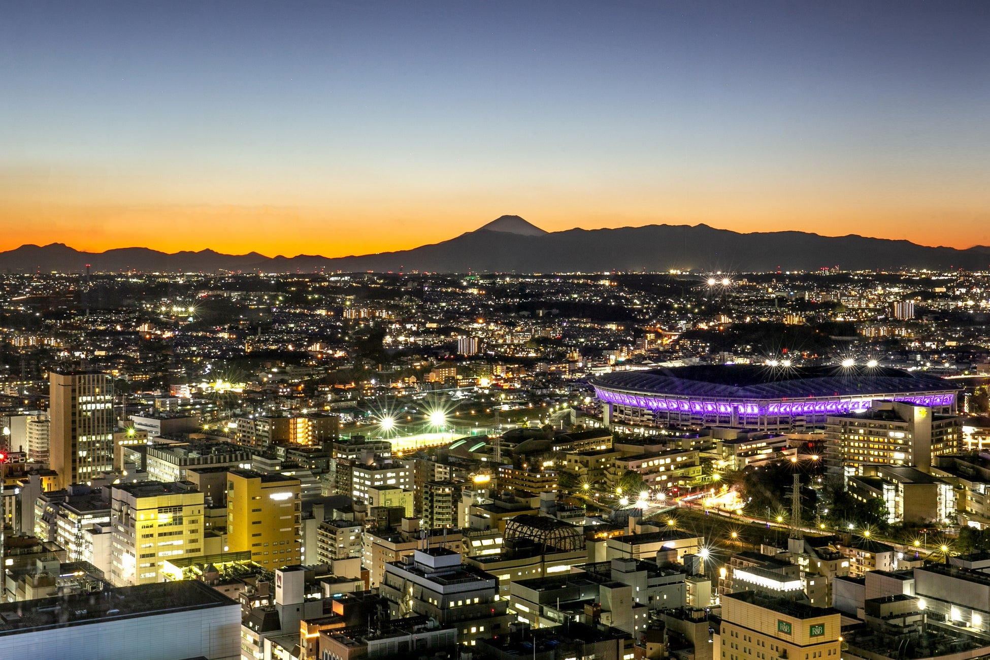 お部屋からの富士山の眺望(夕方) イメージ