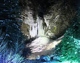 平湯大滝氷結まつり