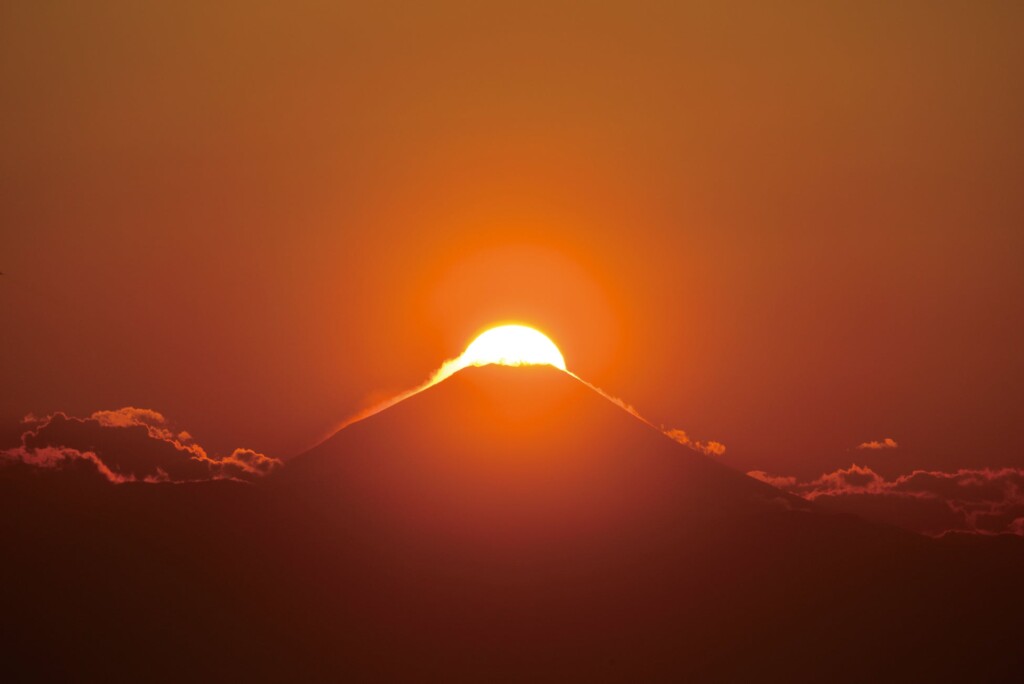 ダイヤモンド富士（天望デッキから撮影した過去の様⼦） ©TOKYO-SKYTREE