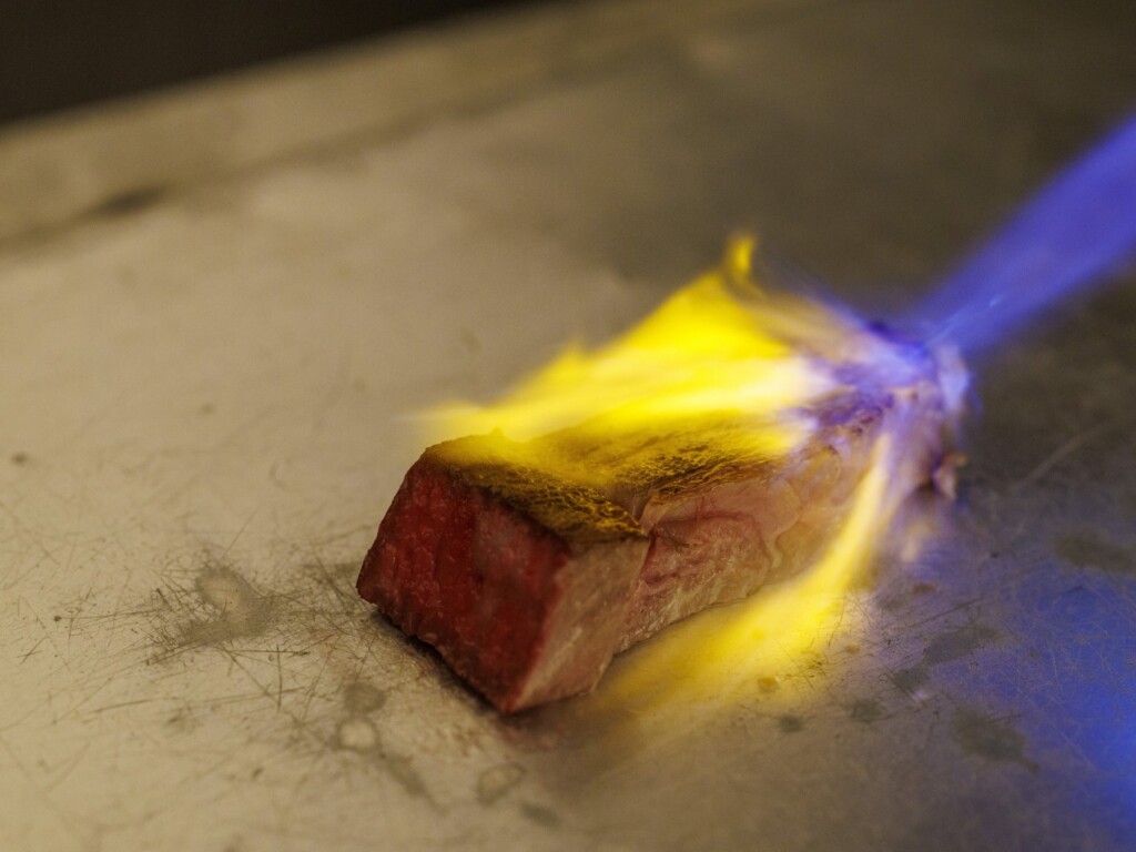 熊野牛サーロインステーキ