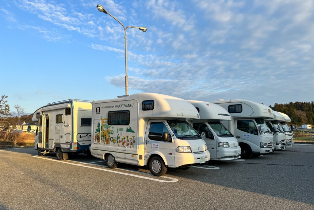 石川県輪島市に配車したCarstayのキャンピングカー10台