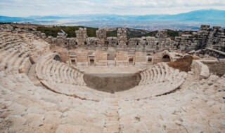 トルコ南西部ブルドゥル　キビラの古代都市