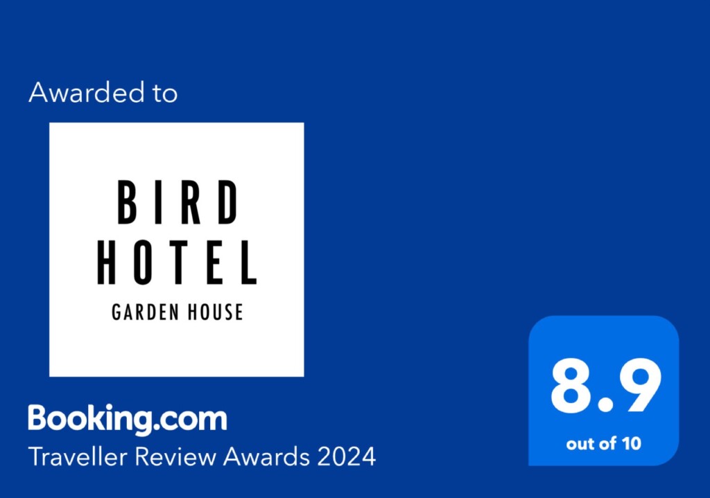 GREENINGが鎌倉・由比ヶ浜で運営する「BIRD HOTEL」、Booking.comの「Traveller Review Award2024」を受賞