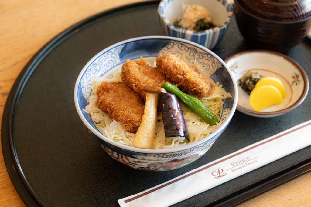 国産豚ソースカツ丼