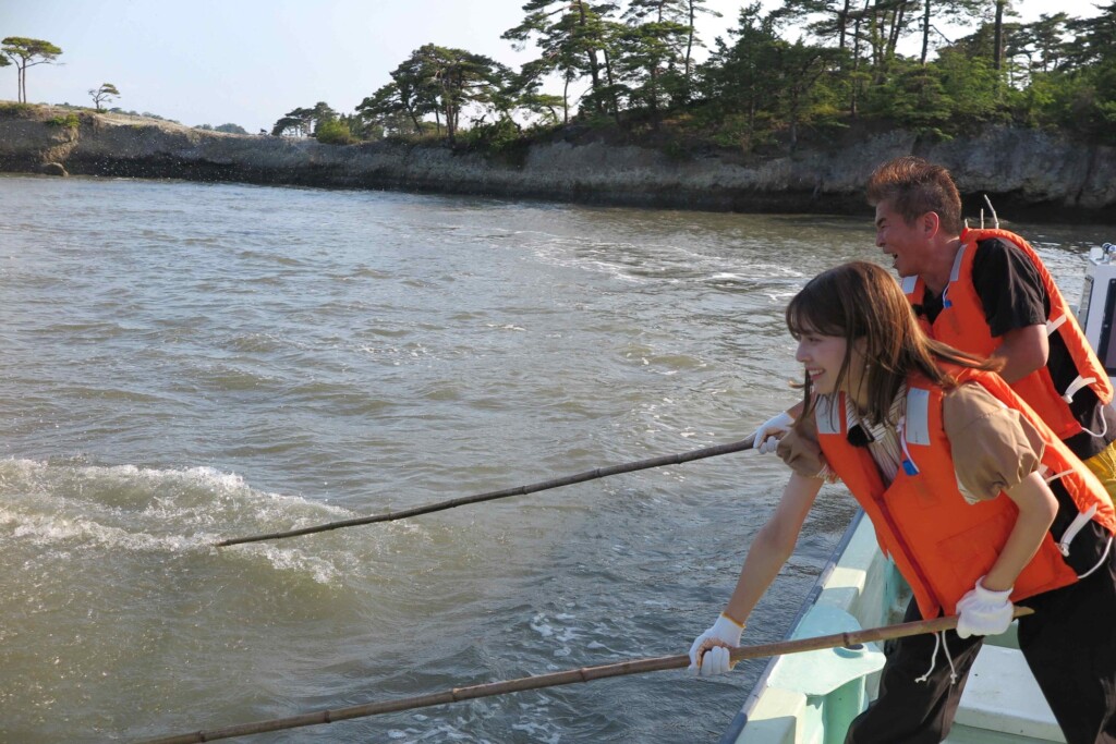 松島に伝わる“ワイルドな伝統漁”で酒に合う魚を捕る！