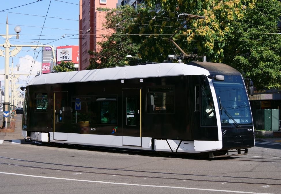 【“ヘコアユ”が特別装飾される予定の札幌市電低床車両「シリウス」】