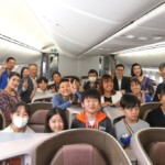 航空宇宙産業の拠点である中部地方の子供たちに、機内や空港施設の見学、機内食の試食会を実施