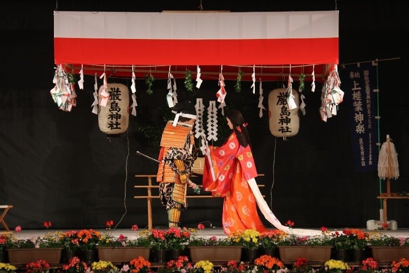 平家伝説にちなむ「椎葉平家まつり」